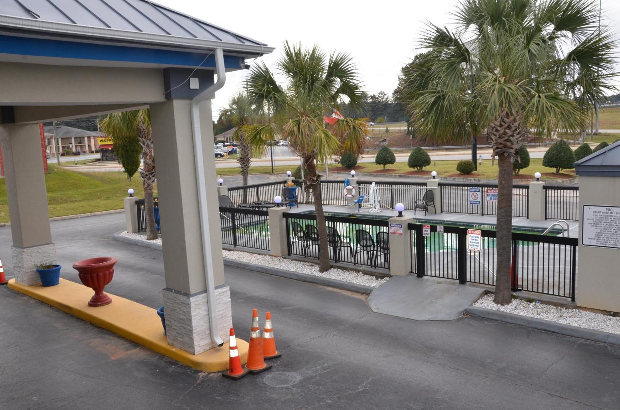 Baymont Inn & Suites Covington Exterior photo