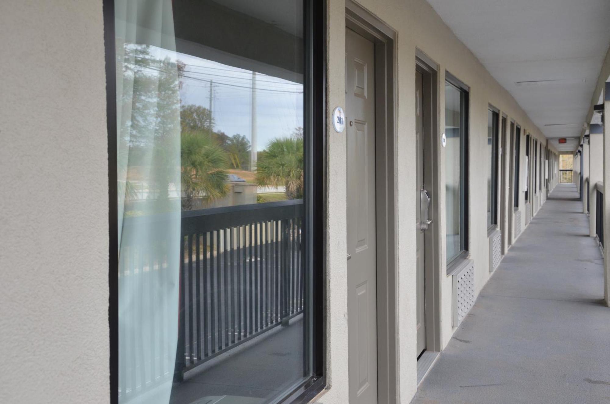 Baymont Inn & Suites Covington Exterior photo