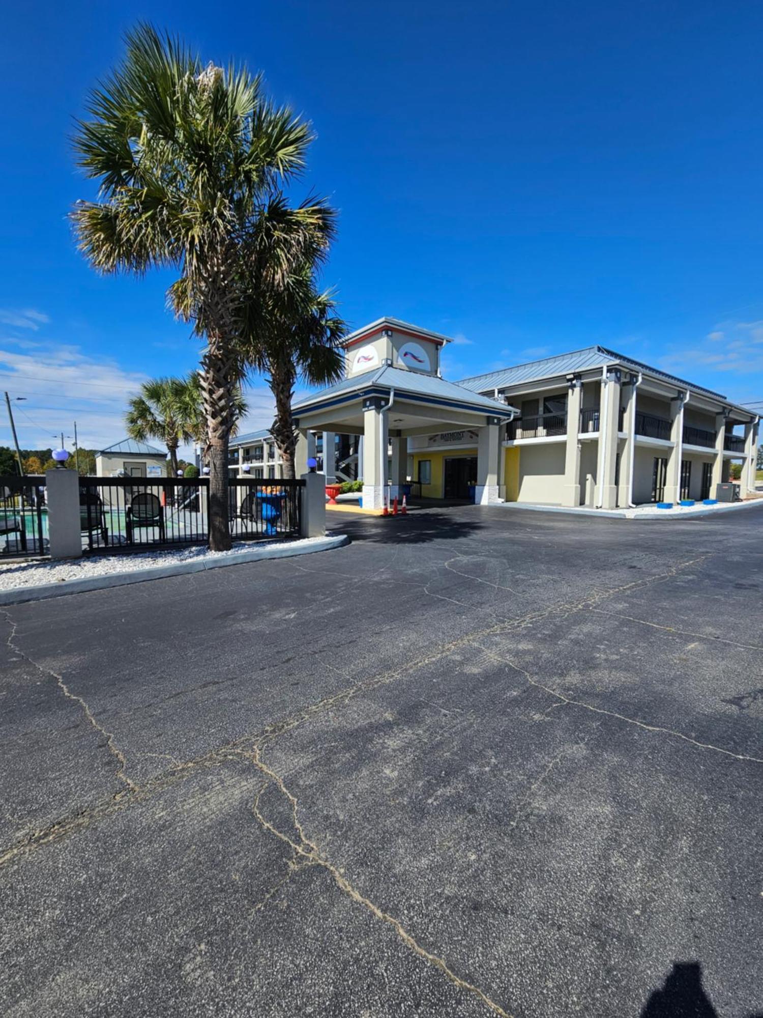 Baymont Inn & Suites Covington Exterior photo